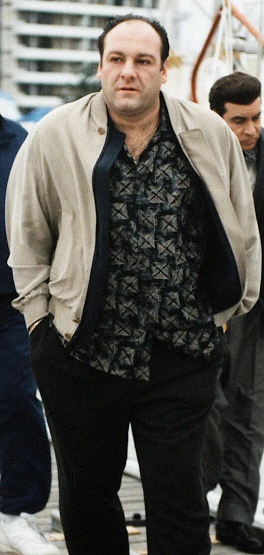 Рубашки поло тони сопрано. Сопрано одежда. Сопрано одежда. Тони сопрано. Тони сопрано.