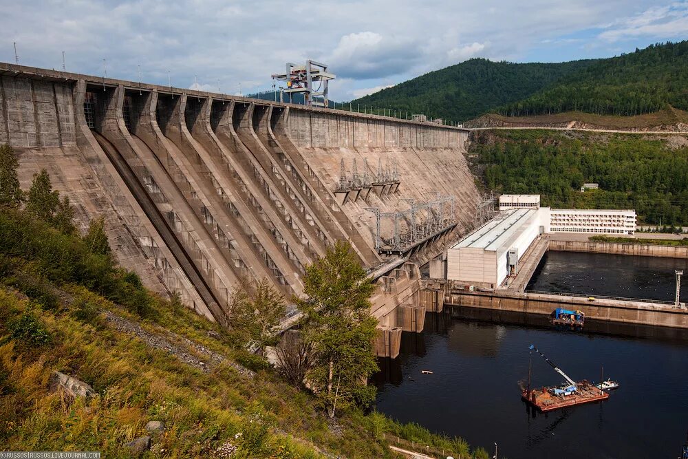 Притоком какой реки является зея гэс. Гэс на реке зея. Зейская гэс на карте амурской области. Притоком какой реки является зея гэс. Гэс на реке зея.