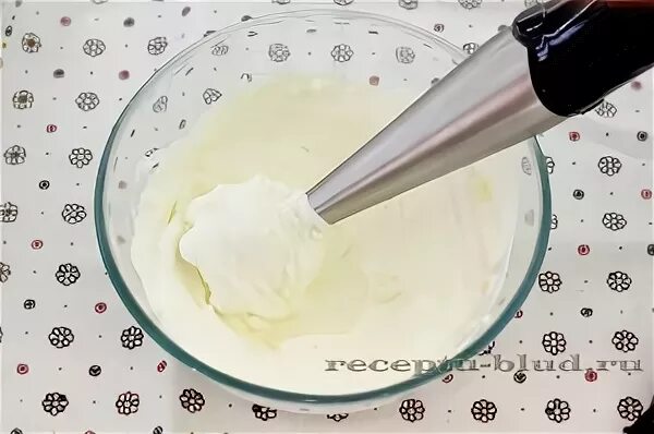 Сколько взбивать творожный крем