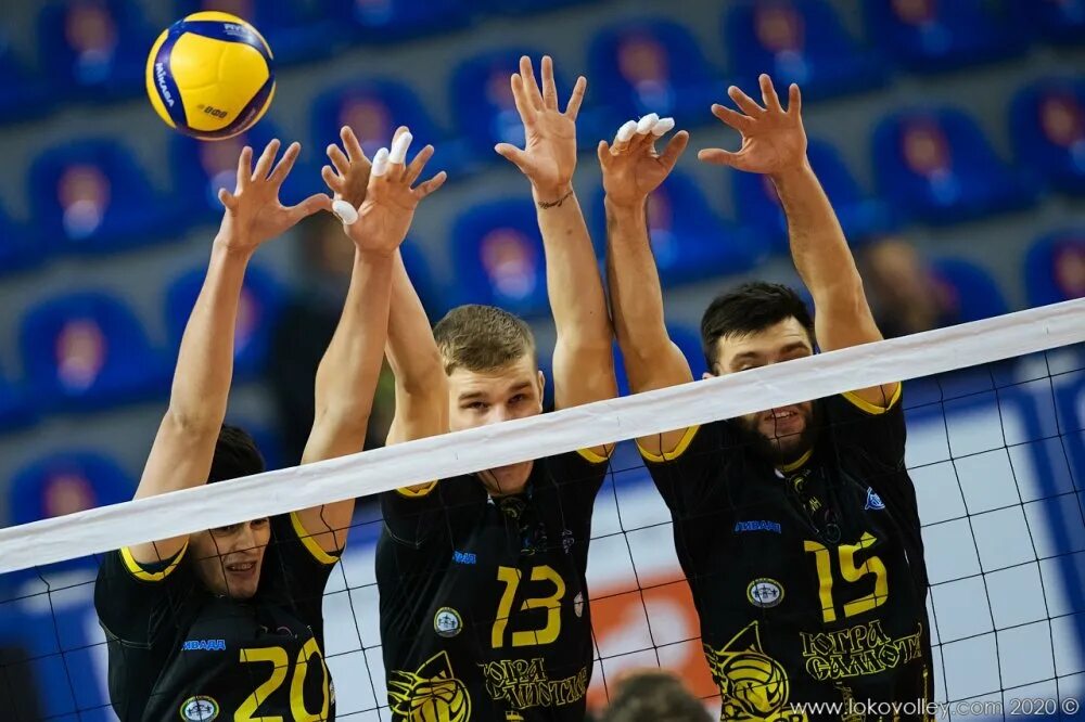 Волейбольный матч. Защита в волейболе. Волейбол эфир. Волейбол. Волейбол мужской.