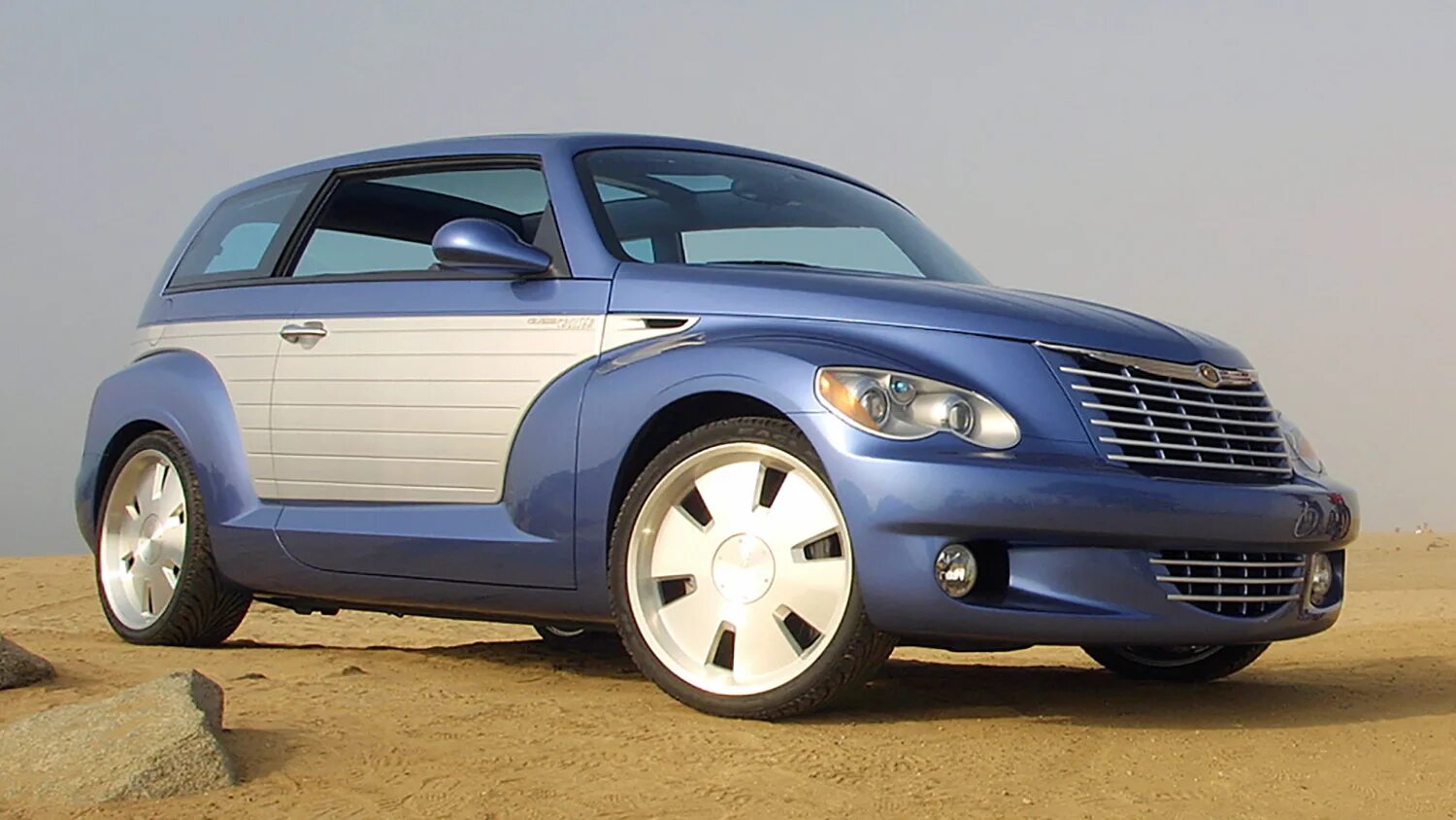 Как выглядит крайслер. Крайслер пт. крайслер пт крузер. крайслер pt cruiser. chrysler pt cruiser 2025.