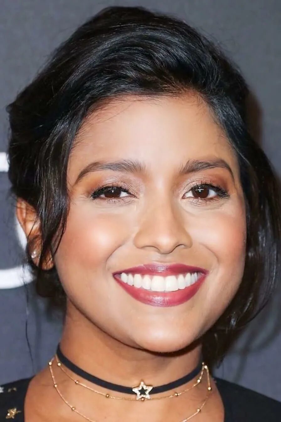 Дорис моргадо. Tiya sircar. Tiya sircar. Тия сиркар фото. Тия сиркар hot.