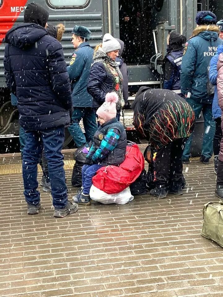 Нижний приезд. Беженцы Нижний Новгород. Беженцы с Украины в Нижнем Новгороде. Беженцы из Донбасса в Нижнем Новгороде.