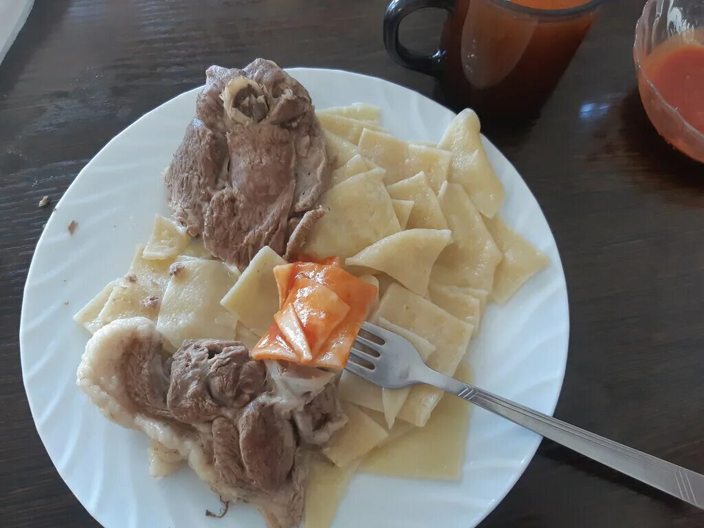 Кофейня вывеска. Калмыки блюда национальной кухни. Элиста где поесть национальную. Калмыцкие блюда национальные блюда. Элиста где поесть национальную.