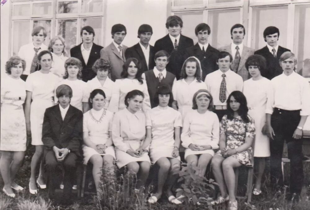 Выпуск 1974 г. Фирсановская школа выпуск 1967. школа 54 москва выпуск 1983. коканд школа 27. коканд 1964 год.