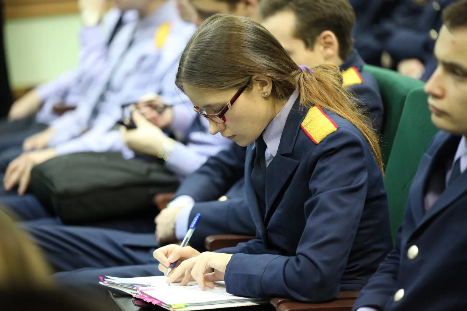 Санкт-петербургская академия следственного комитета рф общежитие. Московская академия следственного комитета студенты. Следственный комитет студентам. Студенты академии ск. Гивель лариса евгеньевна академия ск.