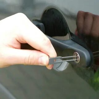 Как можно открыть машину без ключа