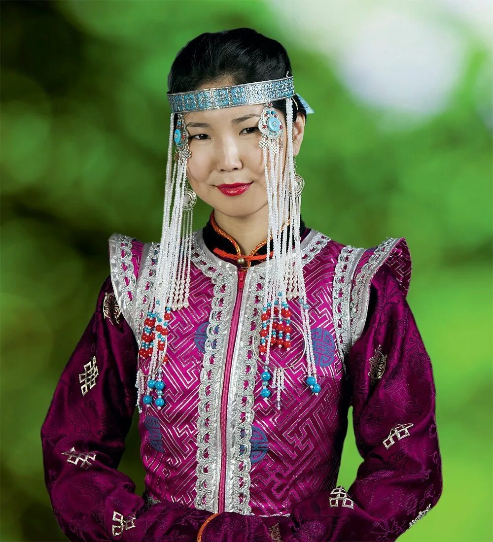 Дэли национальный костюм Монголии. Национальная одежда шорцев и телеутов. Шорцы алтайцы телеуты.