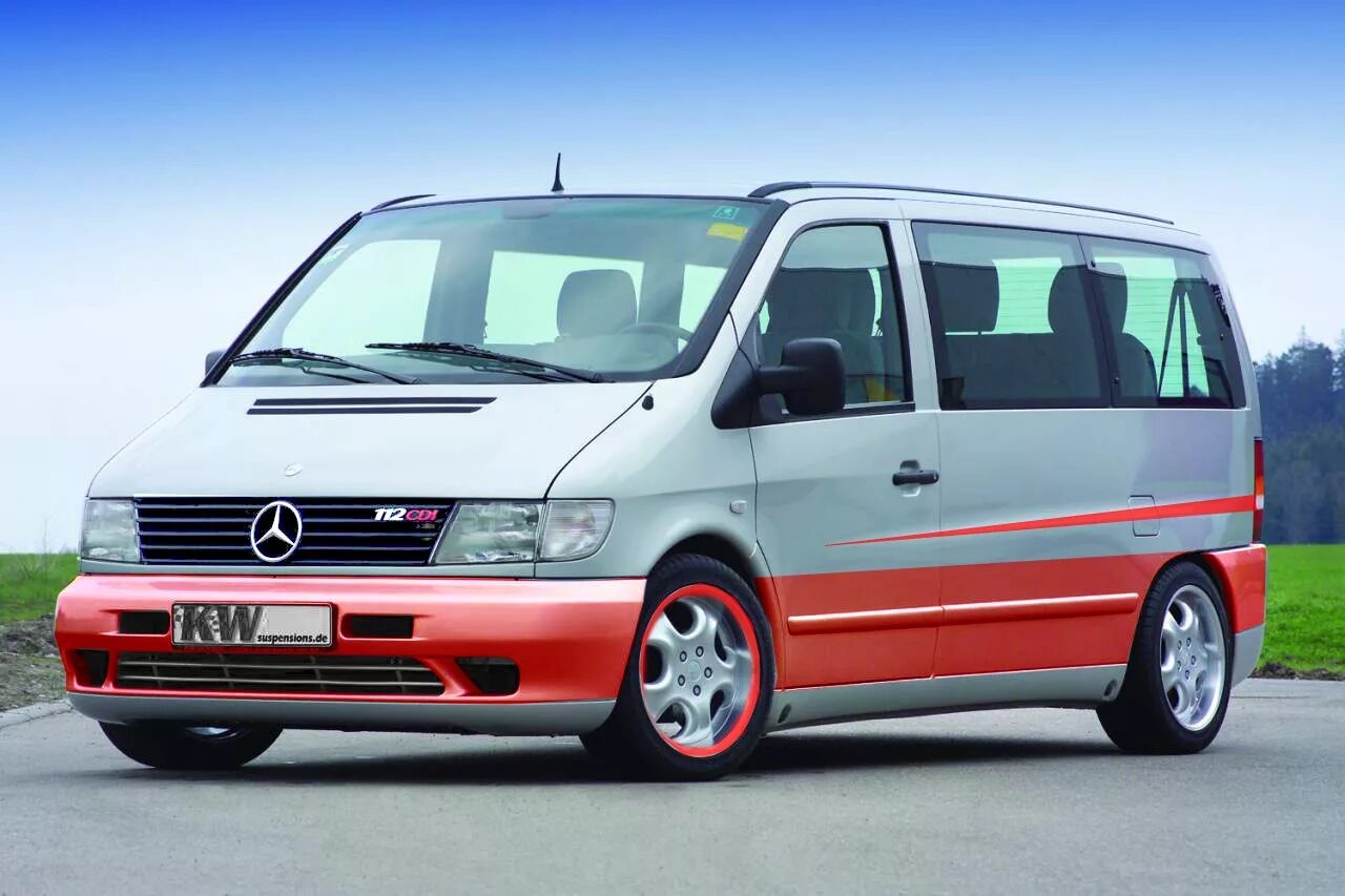 Мерседес вито w638. Vito 638 зеленый. Вито 1 поколение. Вито 1 поколение. Mercedes-benz vito 2002.