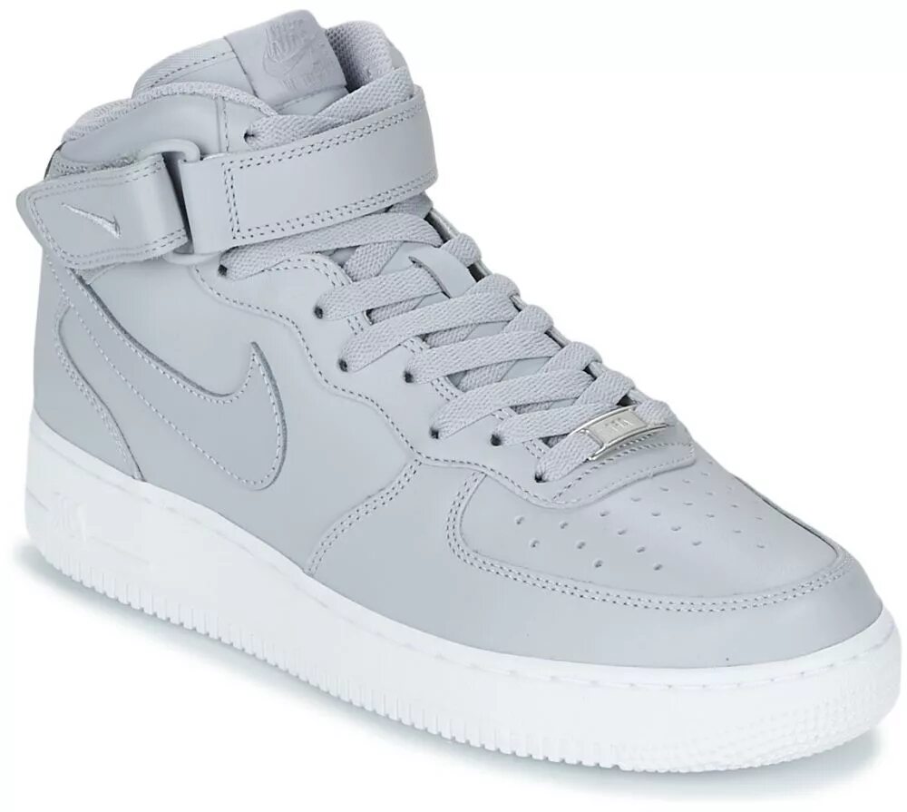 Лучшие высокие кроссовки. Nike air force 1 mid 07 grey. nike air force 1 mid 07 серые. высокие кеды nike air force 1 mid 07. кеды nike air force серые мужские.