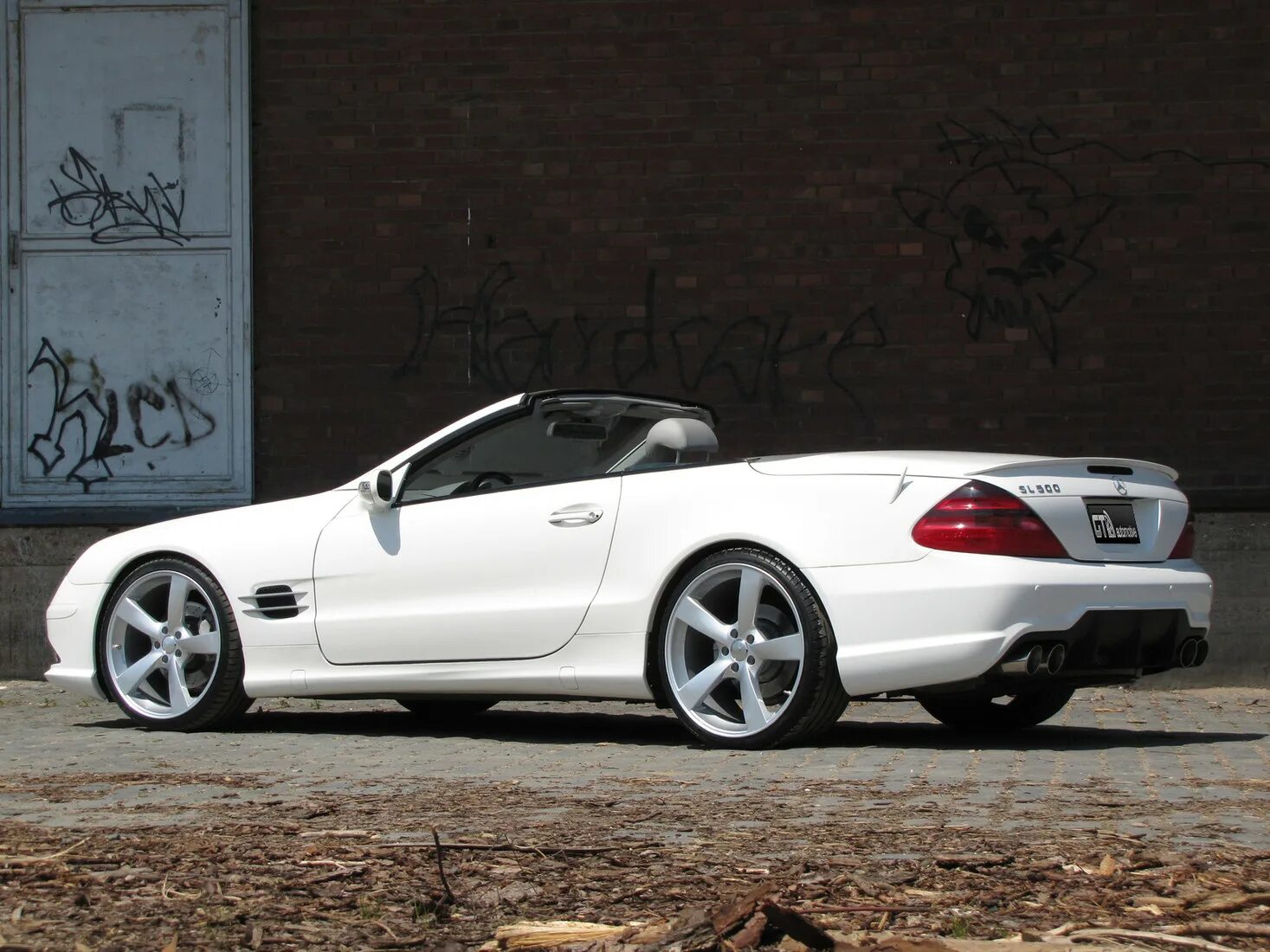 Mercedes r230. Mercedes SL r230. Mercedes 230 SL. Mercedes-Benz SL r230 White. SL r230.