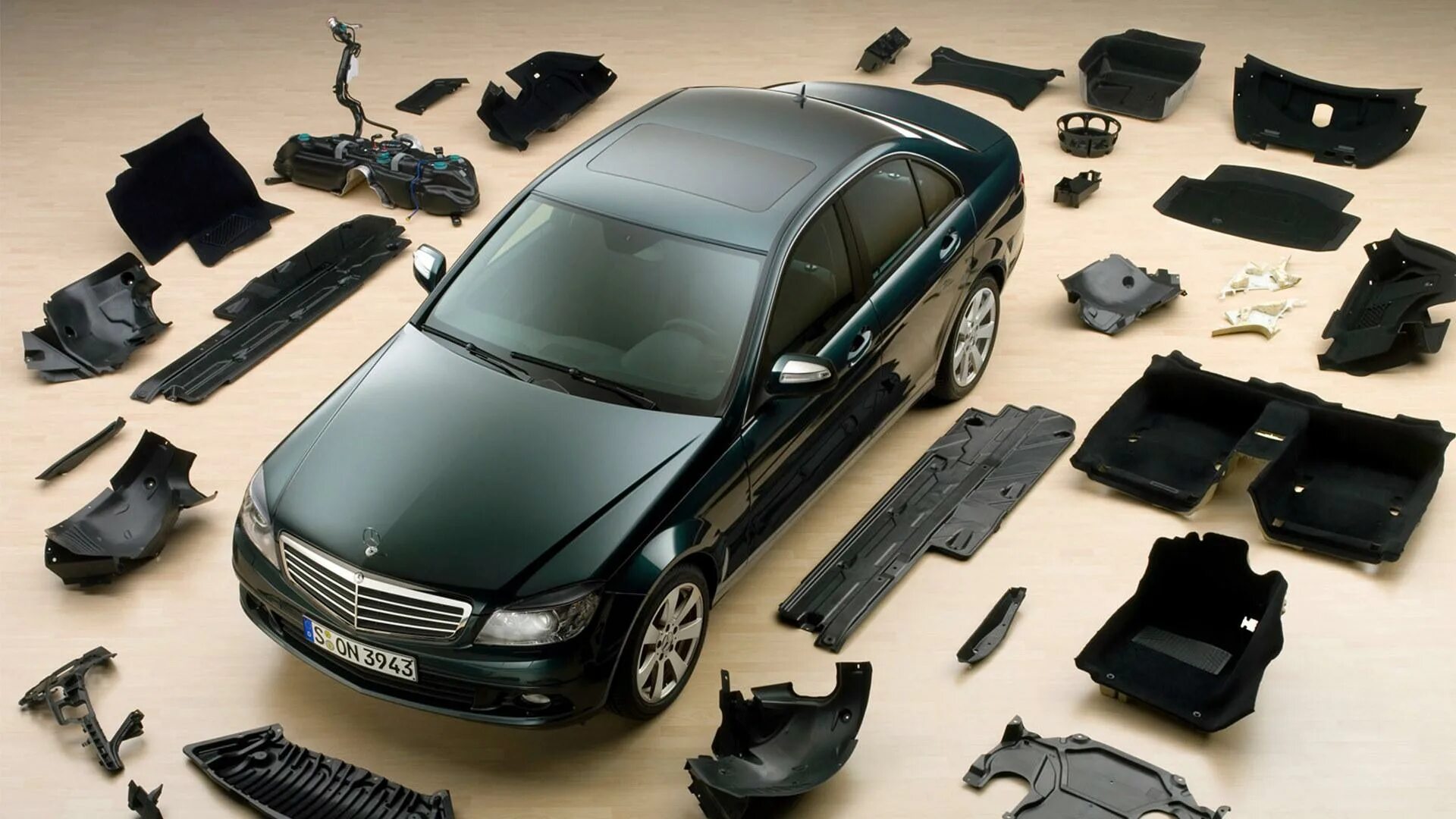 Детали кузова опель астра g. Автомобиль разобранный на запчасти. Запасные части для автомобиля. Разборка деталей. Автозапчасти изображение.