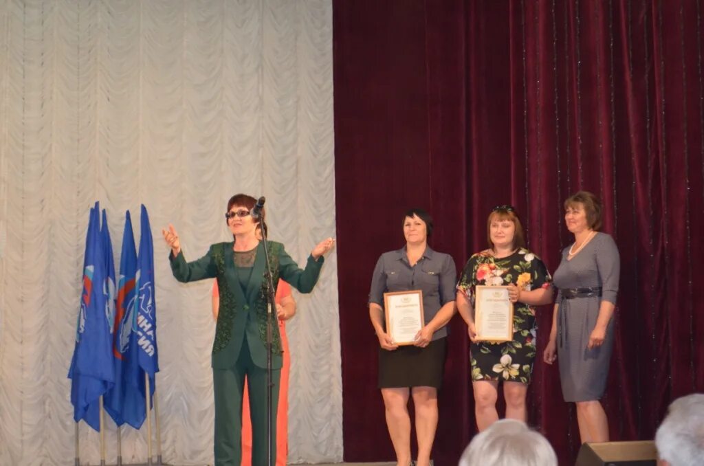 посёлок синегорский школа. поселок синегорский озинский район. саратовская область озинский район поселок синегорский. маслов орешин озинский район. поселок синегорский озинский район.