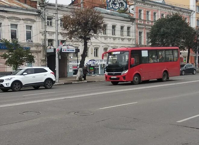 Маршрут 30 автобуса рязань. Коммерческий 17 автобус Рязань. Конечная 77 автобуса. ГЛОНАСС Рязань. Фото автобусы Рязани.