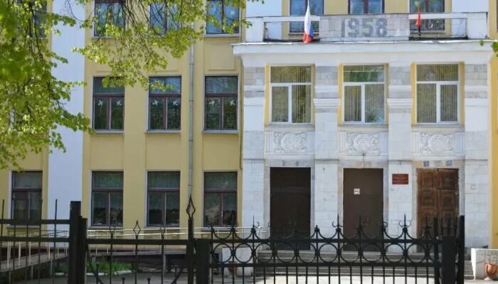 мбоу цо 45. изо студия микунь дом культуры. школа 45 тула. мбоу цо 45 тула 2 корпус. центр образования 17 тула.