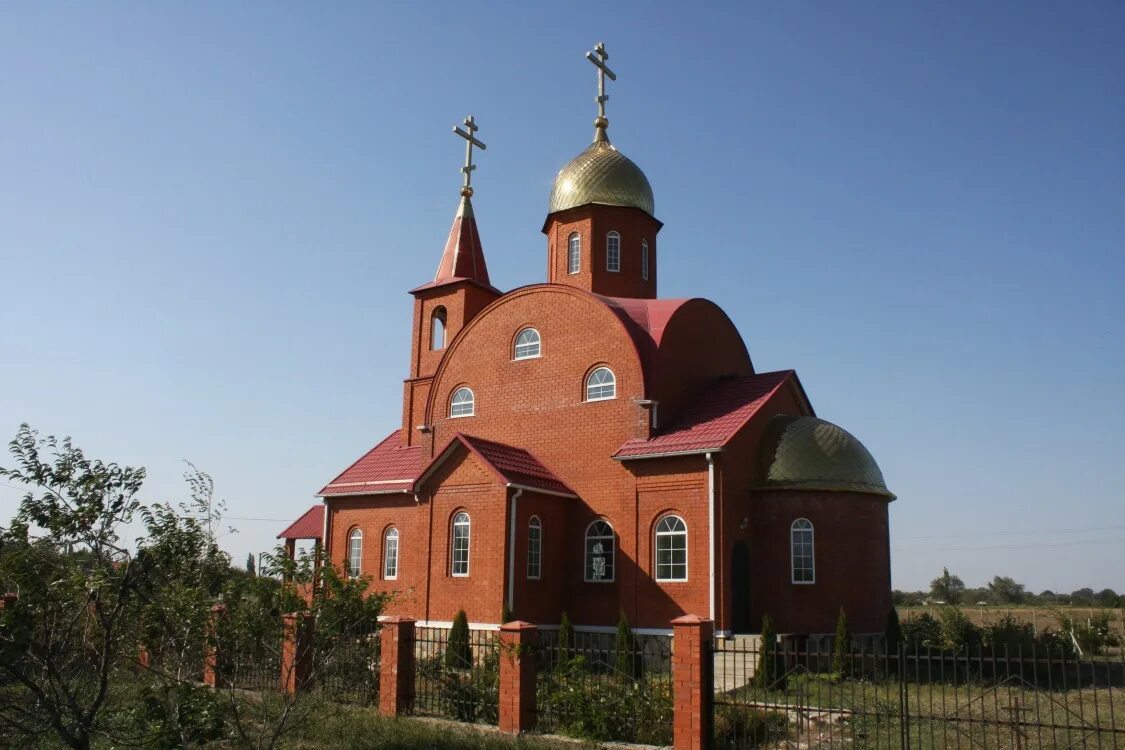 Погода в чебургольской красноармейского. Чебурголь Краснодарский край. Станица Чебургольская. Храм ст.Чебургольская Красноармейского района. Храм царя мученика Николая Завьялово Удмуртия.