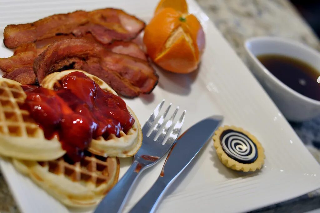 Бельгия еда. Бельгийские национальные блюда. Бельгийская национальная кухня. Бельгийская кухня. Мидии бельгия.