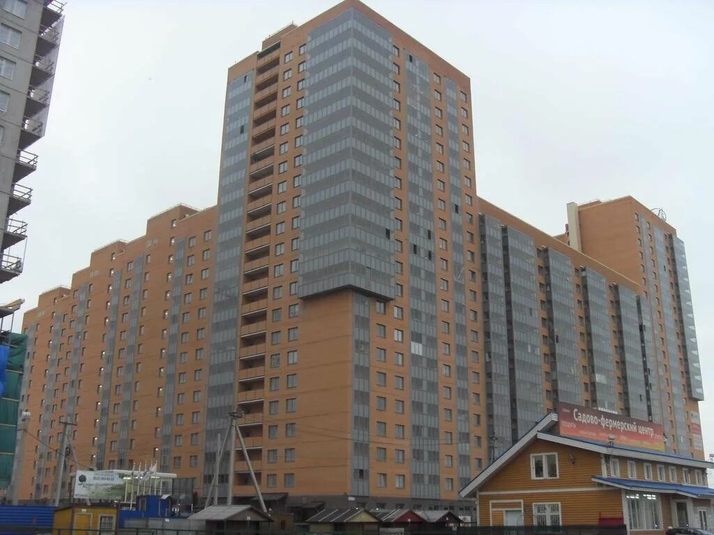 Привокзальная 1а мурино пл к1. Привокзальная 5а. Привокзальная 11 барнаул. Привокзальная площадь 5а мурино. Крупской 145 барнаул.