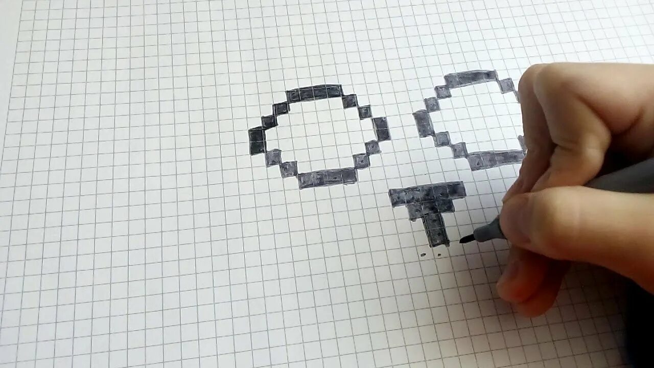Рисунки в клетку 3 d. Рисунки по клеточкам ручкой легкие. рисунки по клеточкам чёрной ручкой. красивые рисунки по клеточкам ручкой. рисунки в клеточку черной ручкой.