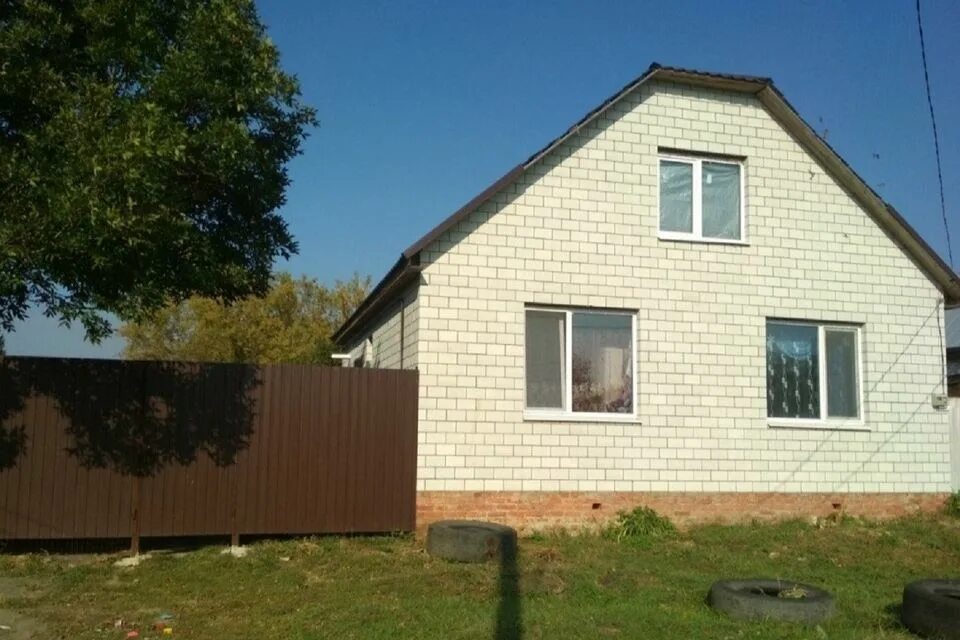 калининск саратовская область. коллективная, 65 (121 км). частный дом в саратовской области. симоновка калининский район саратовская область. калининск саратовская область улица советская 26.