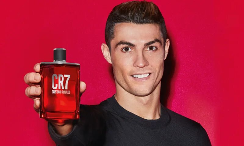 Духи криштиану роналду. Cr7 шампунь. Криштиану и духи. Парфюм Кристианы Рональдо. Парфюм от Криштиану Роналду.