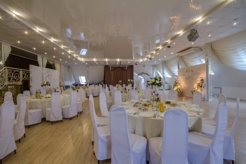 Pyat zvezd shater Zefir, Veneciya, Klassica, zal Assol, Verona-Hall, banquet hal