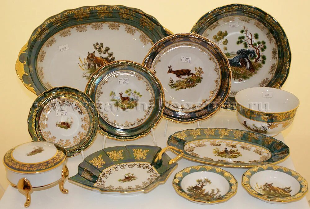 Чешский сервиз царская охота. Столовый сервиз roman lidicky охота красная. Сервиз охота. Сервиз охота. Столовый сервиз leander.