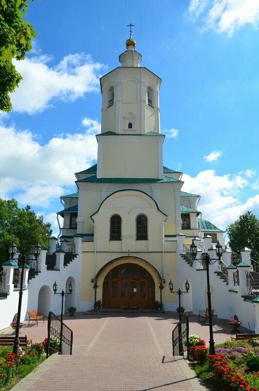 собор преображения авраамиева монастыря смоленск. преображенский авраамиев монастырь в смоленске. преображенский авраамиев монастырь в смоленске. спасо-преображенский авраамиев мужской монастырь смоленск. спасо-преображенский монастырь смоленск.