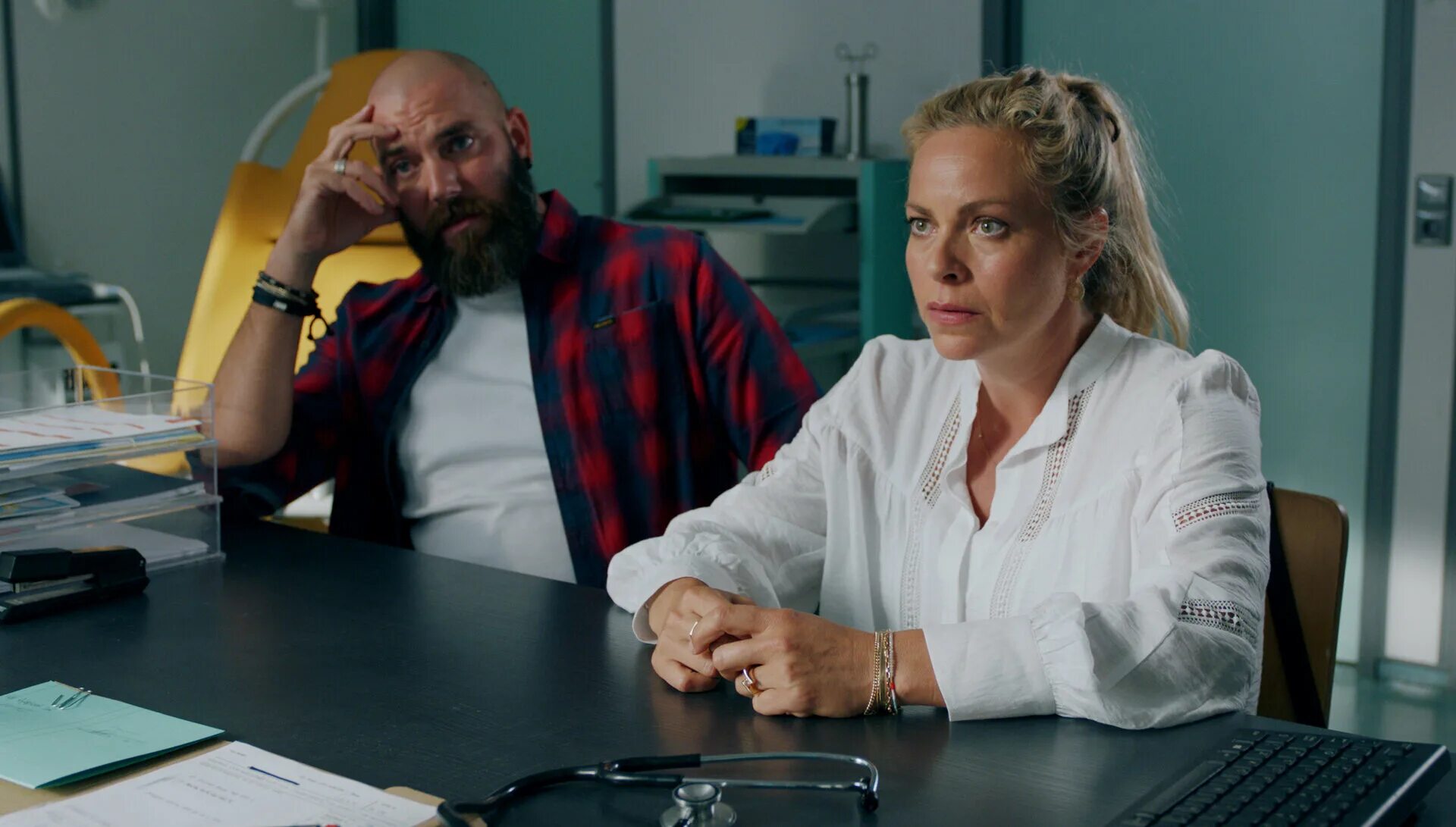 немножко беременна 2022