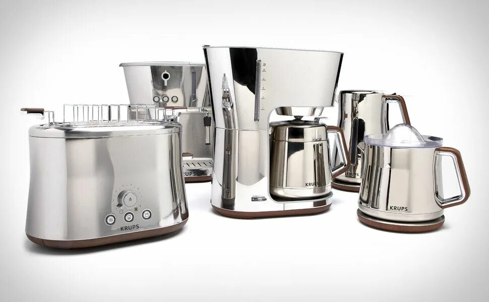 Мелкая бытовая техника фирмы. Кухня с бытовой техникой. Мелкая бытовая техника. Мелкая бытовая техника для кухни. Мелкая техника для кухни.