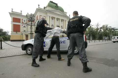 Применение силы охранником