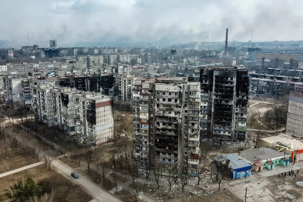 Город мариуполь 2025. Разрушенные города украины 2025 мариуполь. мариуполь центр 2025. мариуполь август 2025.