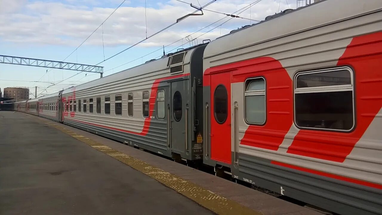 Движение поезда 16. Поезд Арктика СПБ Мурманск. Поезд 016 Арктика. Поезд 016 Москва Санкт-Петербург. Поезд Арктика Москва Мурманск.