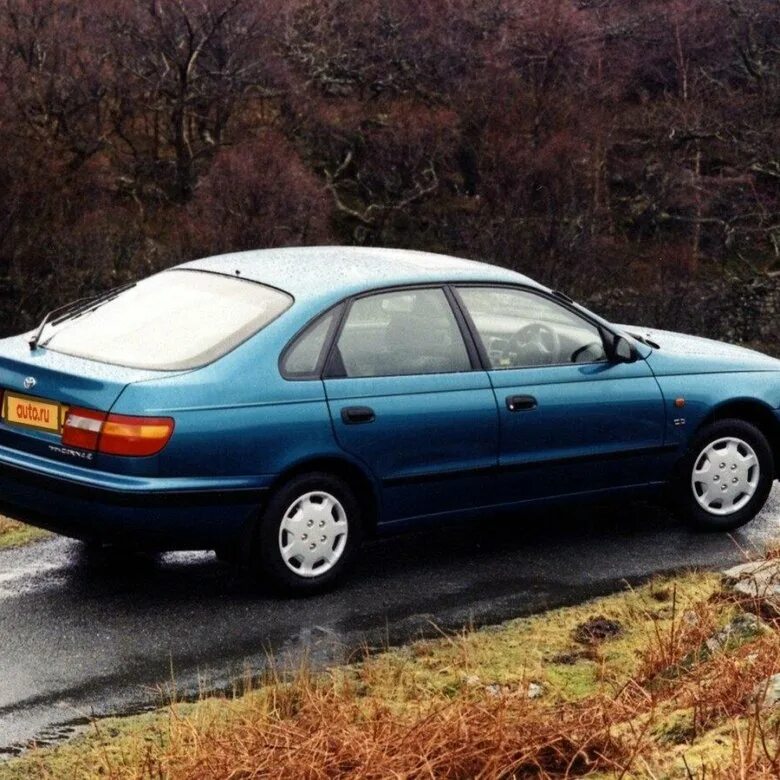 Carina e купить. Toyota Carina e 1998. Toyota Carina e 1997 хэтчбек. Toyota Carina e 1992.