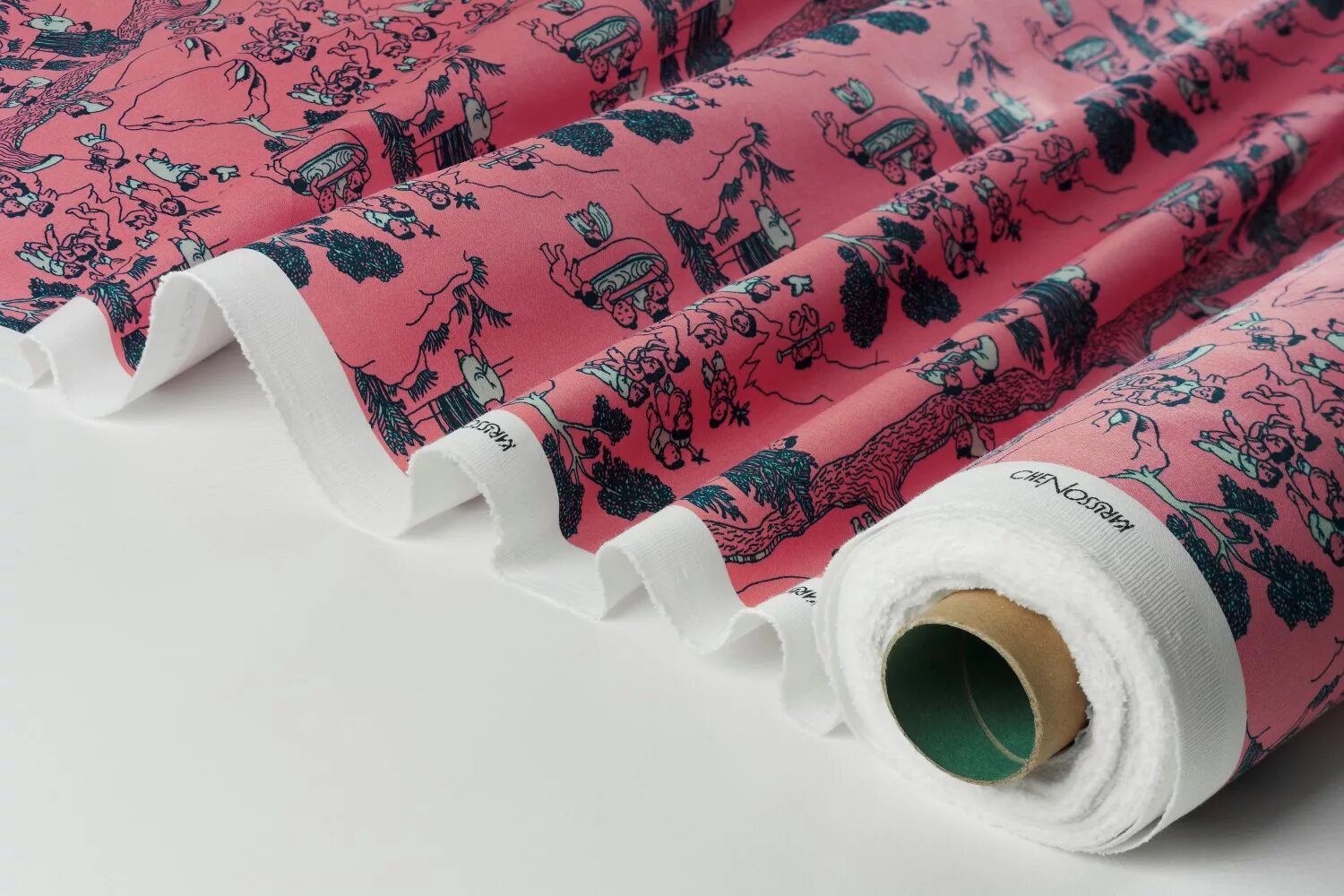 фланель ткань. хлопчатобумажная ткань в рулонах. рулоны ткани для постельного. ткань трикотаж для детей. ткани детские рулоны.