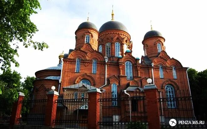 Соборы пензы адреса. Соборы пензы адреса. Храм успения пресвятой богородицы в пензе. Урицкого 139 пенза храм. Церковь мироносицкая пенза.