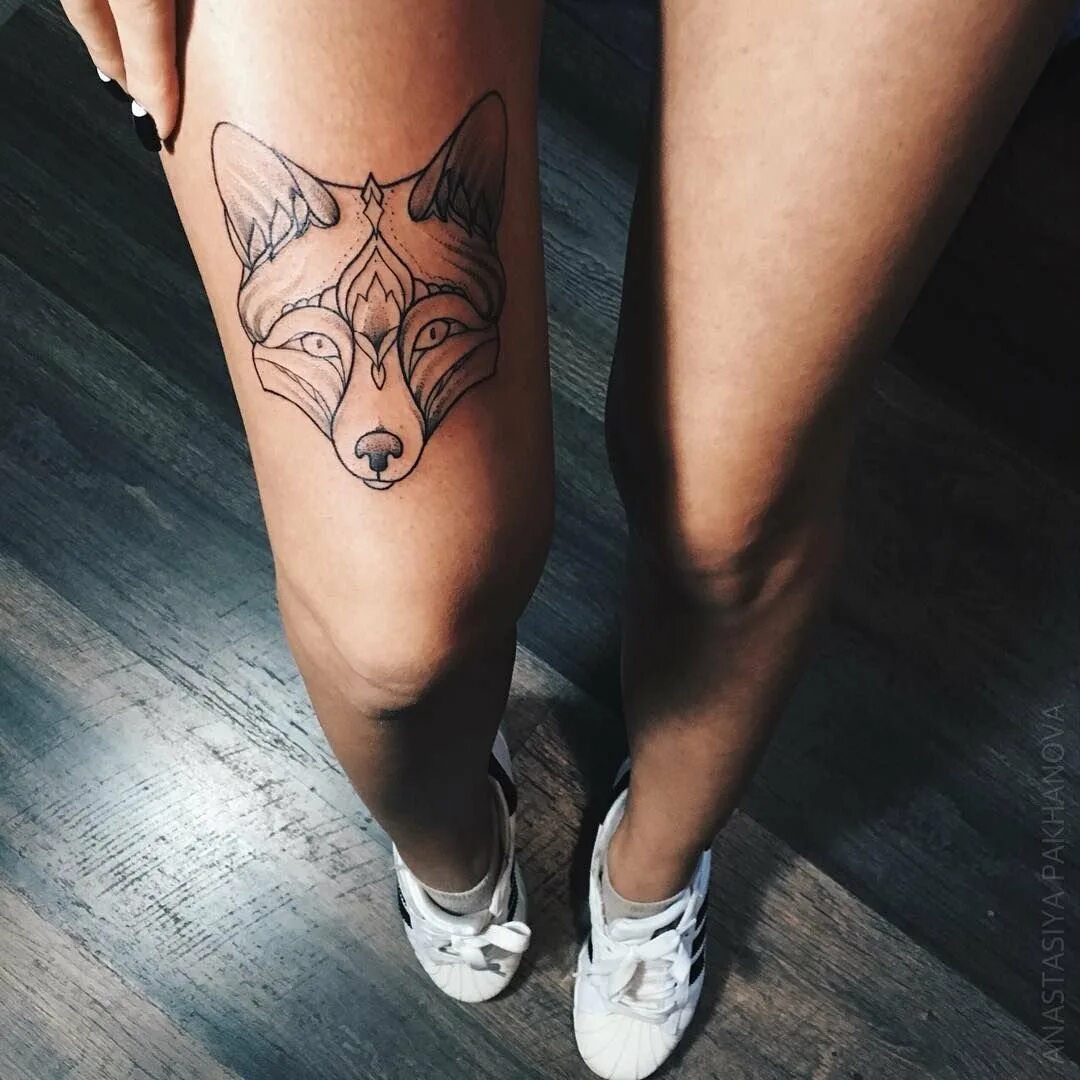 тату на ляшки для девушек. тату на ноге. вол на ноге. тату на икре мужские. тату волк на ноге.