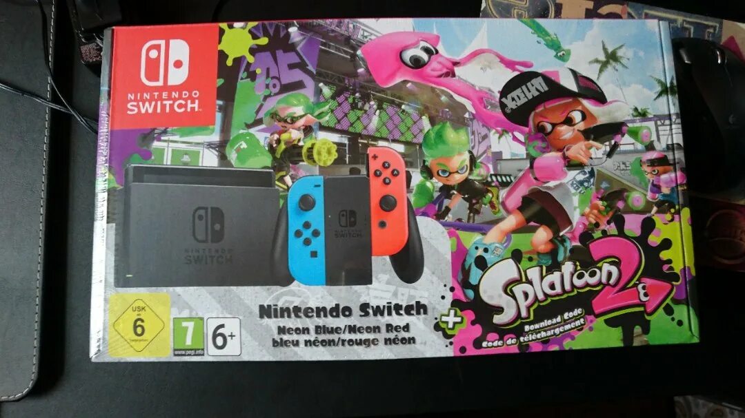 Nintendo switch old. Nintendo Switch Старая. Приставка Нинтендо свитч Старая. Нинтендо свитч Старая модель 2008. Nintendo Switch темы.