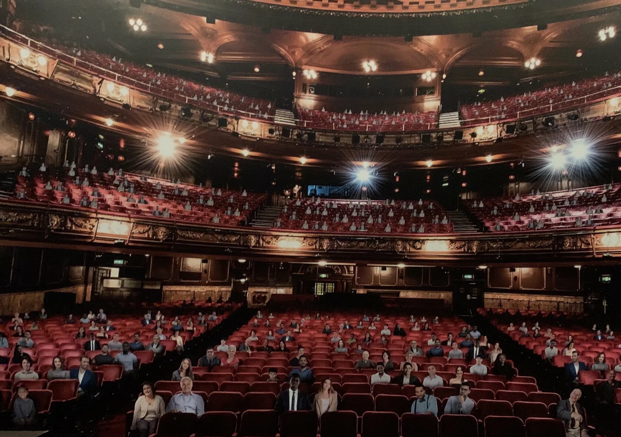 Палладиум (театр). Palladium Лондонский. London Palladium Theatre фото. Где находится театр Palladium.