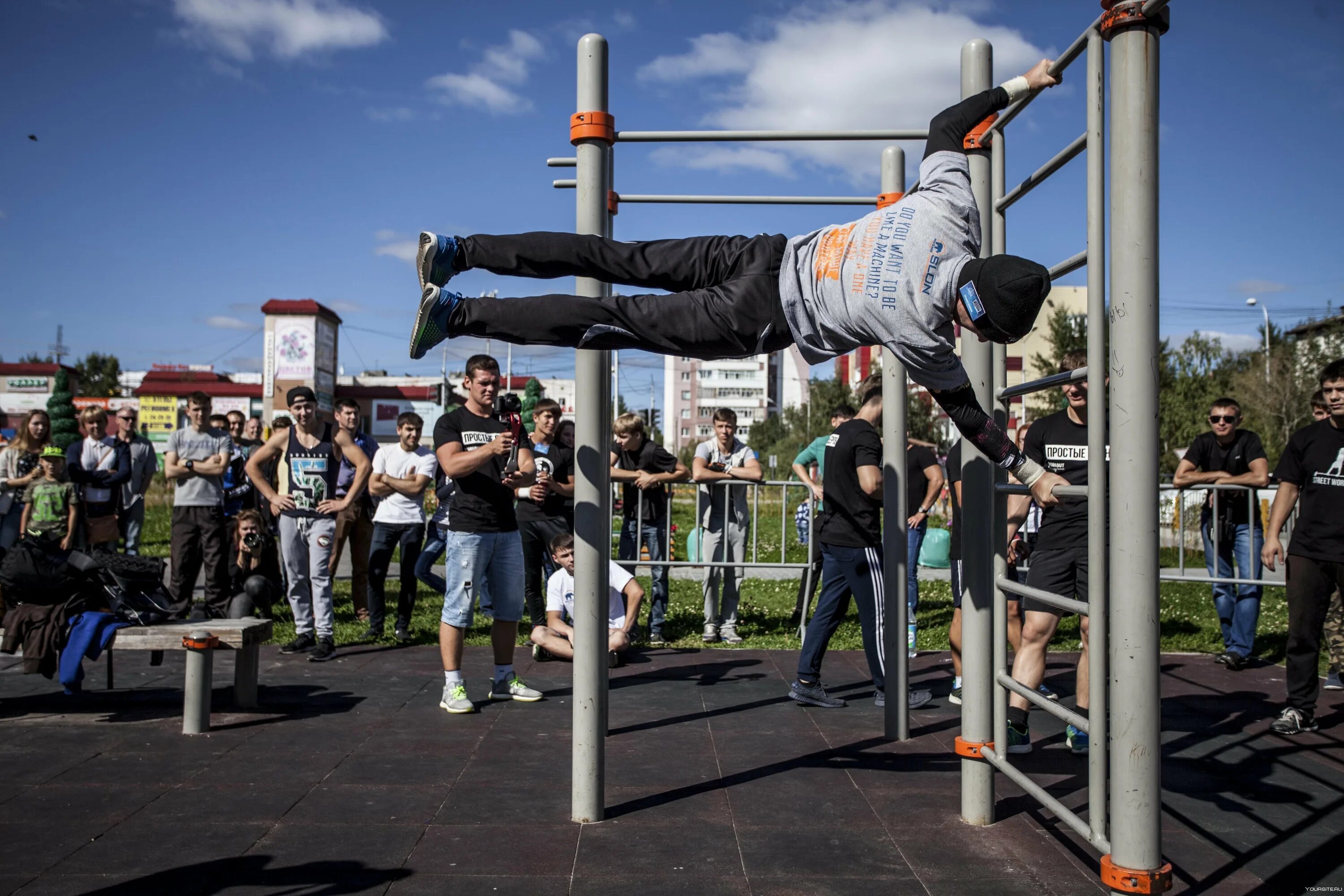 Workout master. Стрит воркаут субкультуры. Street Workout соревнования. Турнир стрит воркаут. Воркаутеры субкультура.