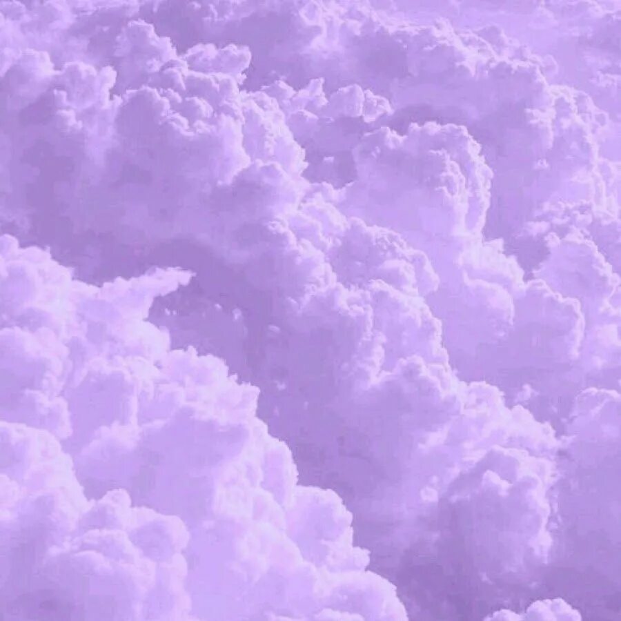 Сирени облаков. Розовое облако. Фиолетовое небо. Сиреневые облака. Светло фиолетовые облака.