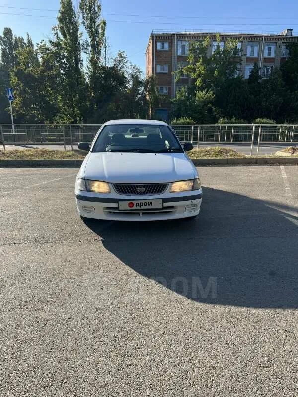 Санни краснодар. Nissan Sunny 2000 бортовой компьютер.