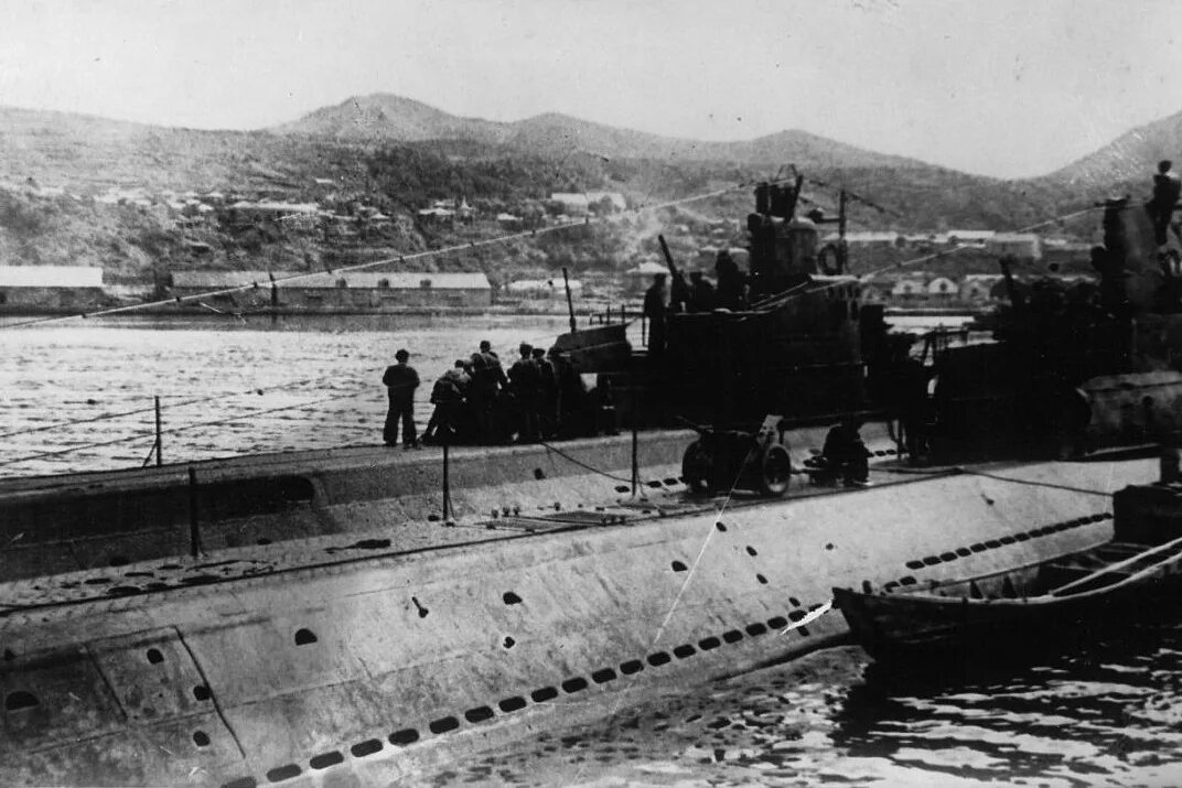 Коновалов владимир константинович подводник. Подводная лодка 1941-1945. Подводная лодка 1945 года. Подводная лодка 1945 года. Подводная лодка 1945 года.