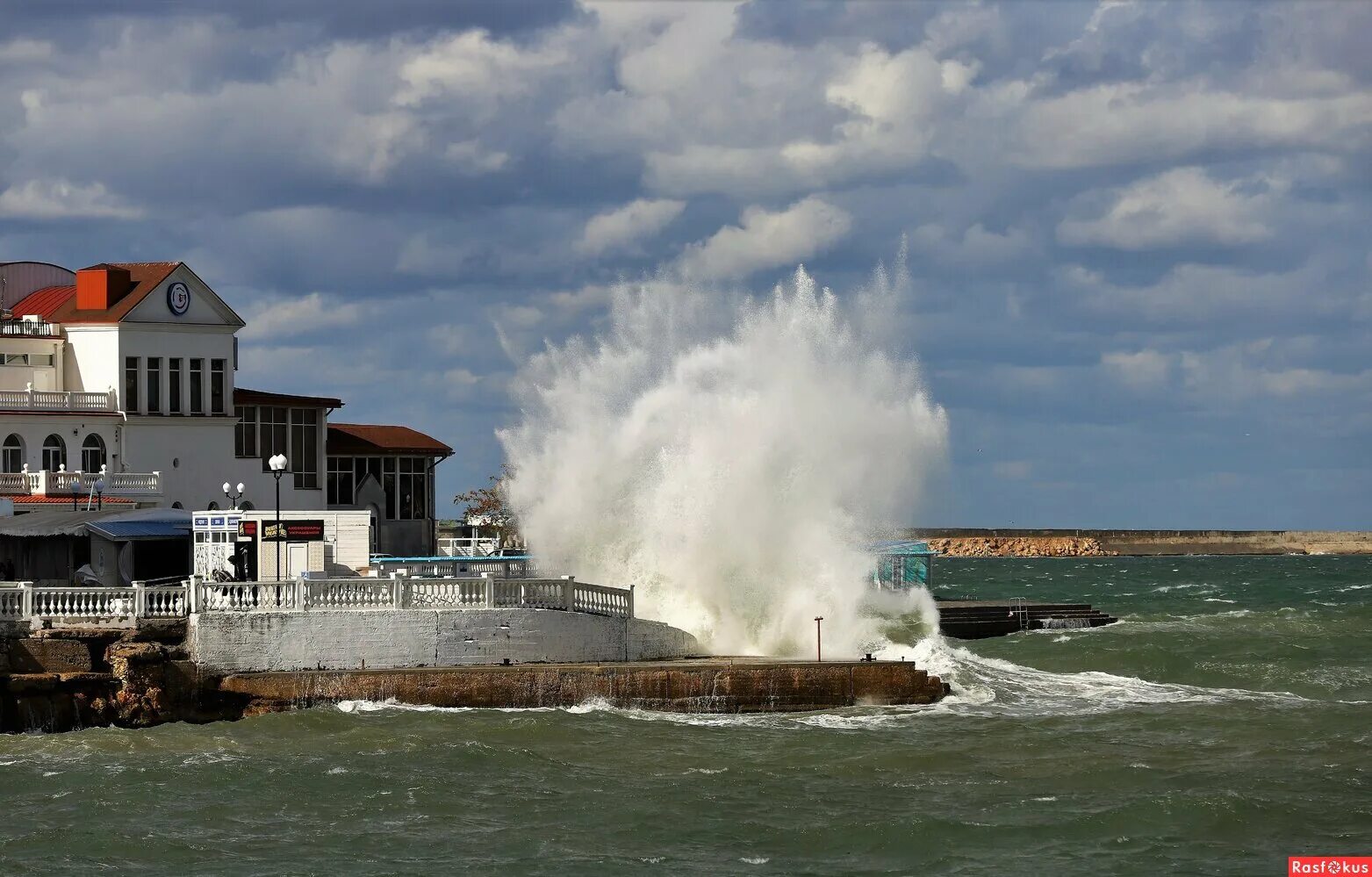 2007. цунами в севастополе. какой шторм сейчас в крыму. какой шторм сейчас в крыму. какой шторм сейчас в крыму.