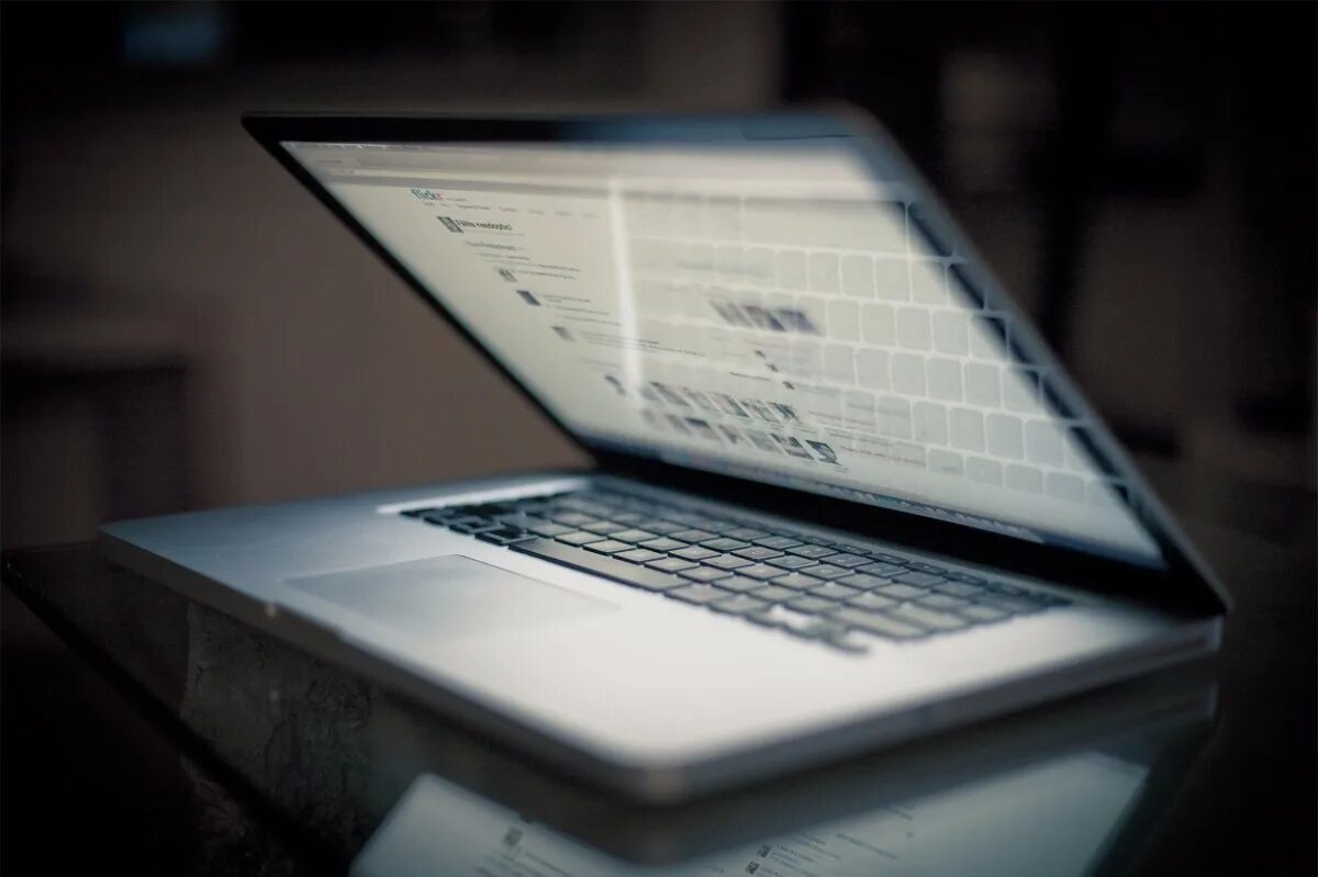 Включи рабочий ноутбук. Xiaomi laptop 2022. Фон для ноутбука. Lenovo t490s. Рабочий ноутбук.