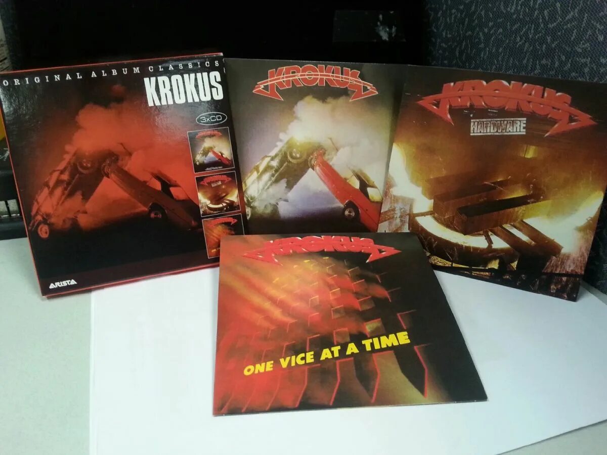 Krokus - big eight 12-LP Box-Set. Krokus one vice album. Krokus "one vice at a time". Krokus big Rocks 2017. Альбом песен посвященный крокусу