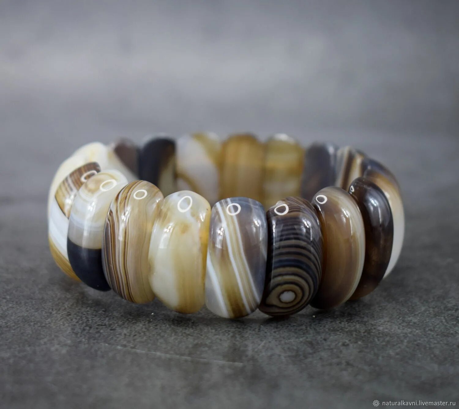 Браслет натуральный агат. Браслет с бразильским агатом. Браслет pearl black agate. Bolin браслет с агатом. Синий агат браслет.