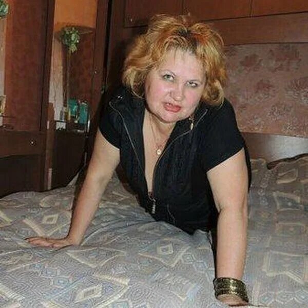 Женщина 40-45 лет. Женщины за 40 в новосибирске. Красивая женщина 40 45 лет. Женщины новосибирска. Красивые женщины за 40.