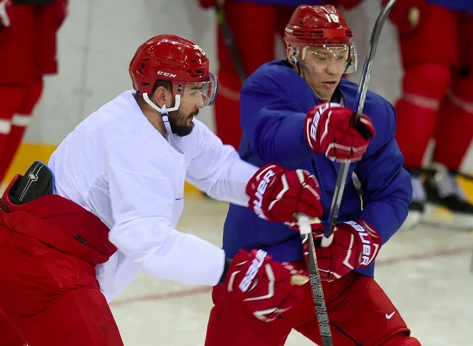 петроградская бургер. мгкс по футболу назначения. блуждающий форвард меню бара санкт-петербург. блуждающий форвард спб. бар блуждающий форвард спб фото.