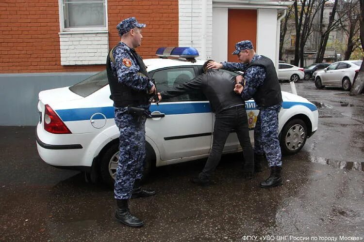 Полк уво внг. 5 Полк полиции ФГКУ УВО ВНГ России по городу Москве. Услуги вневедомственной охраны. ФГКУ УВО ВНГ по Москве. Управление вневедомственной охраны по г Москве.